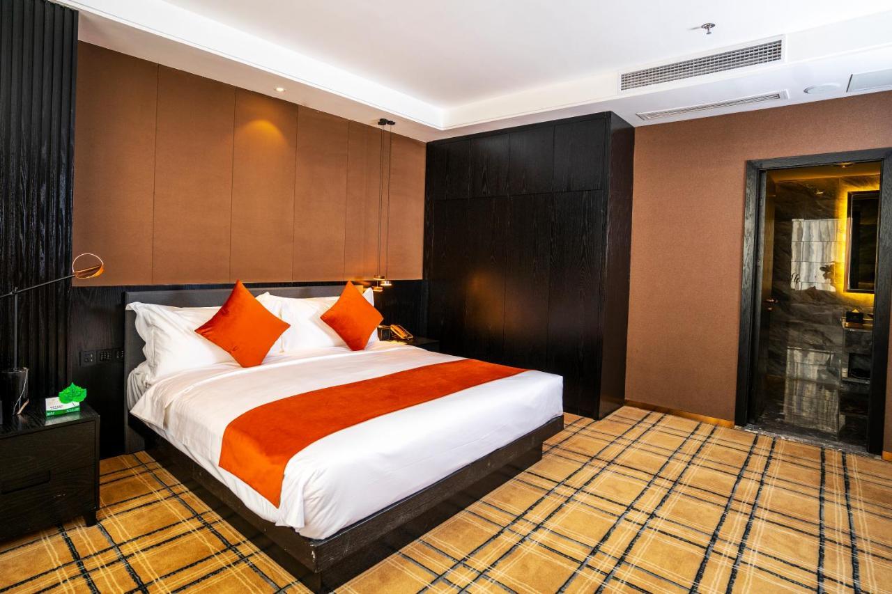 Ocean Hotel Phnompen Kültér fotó
