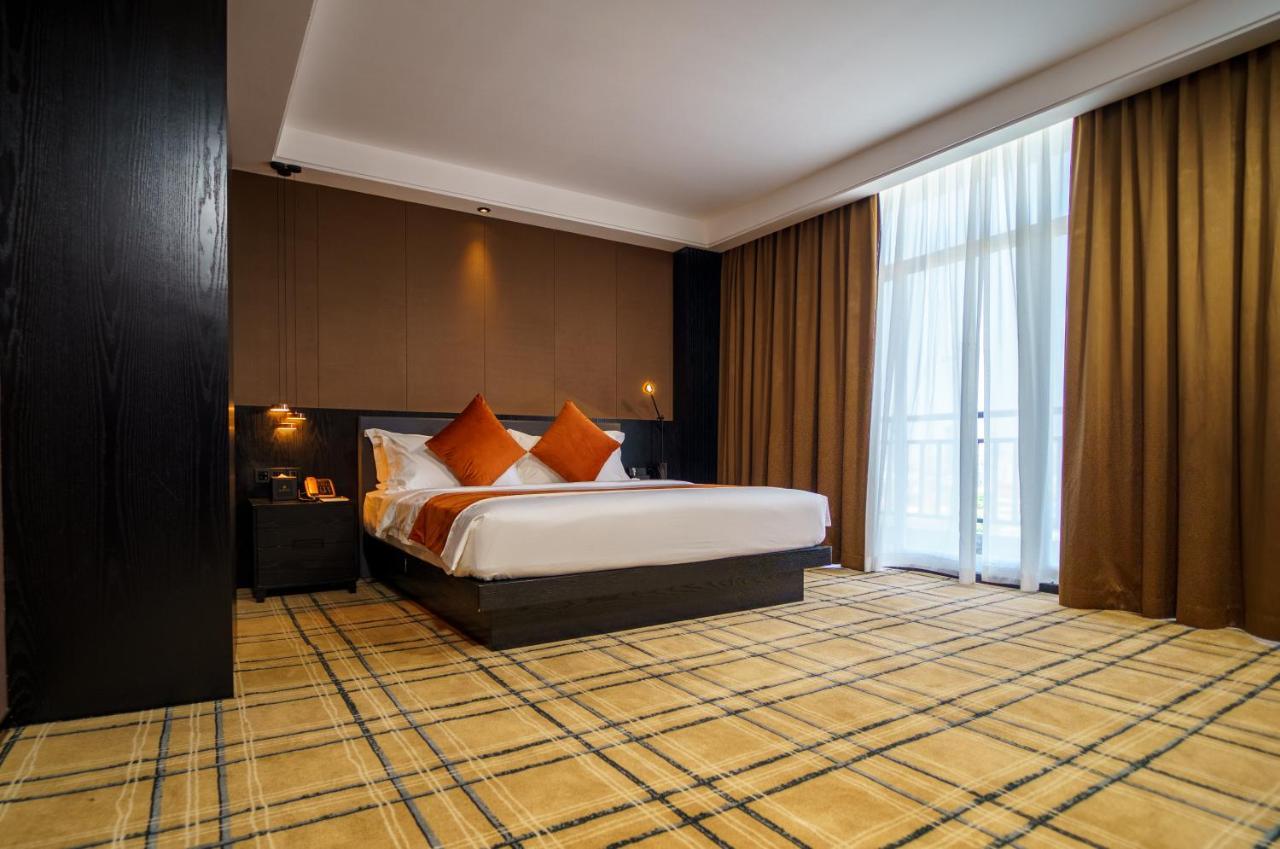 Ocean Hotel Phnompen Kültér fotó