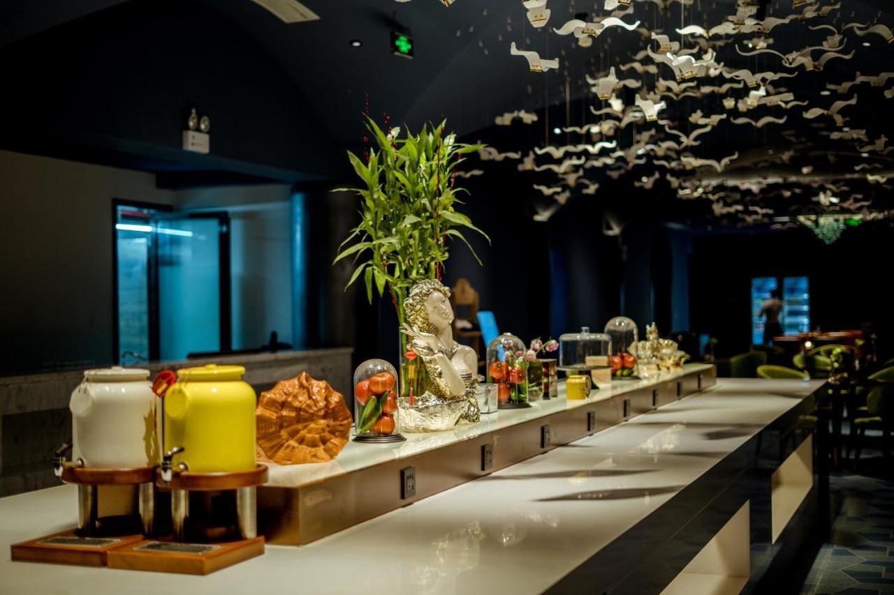 Ocean Hotel Phnompen Kültér fotó